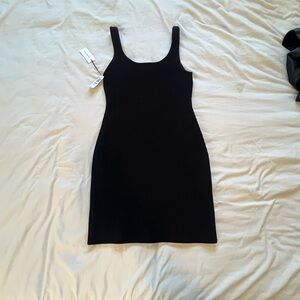 Aritzia Babaton Sculpt knit tank Black Mini Dress Scoop Neck Sleeveless